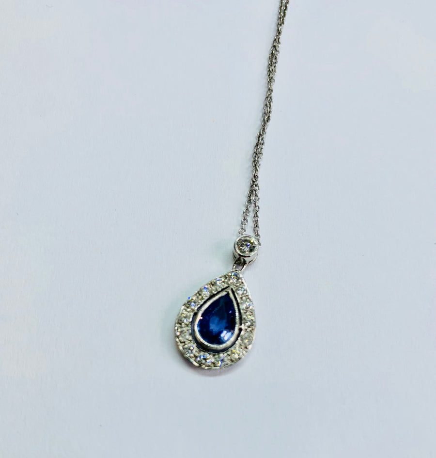 18 carat white gold Diamond and Sapphire Pendant and Chain