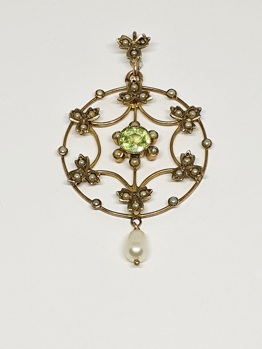 Victorian 9 carat gold Pearl and Peridot Pendant