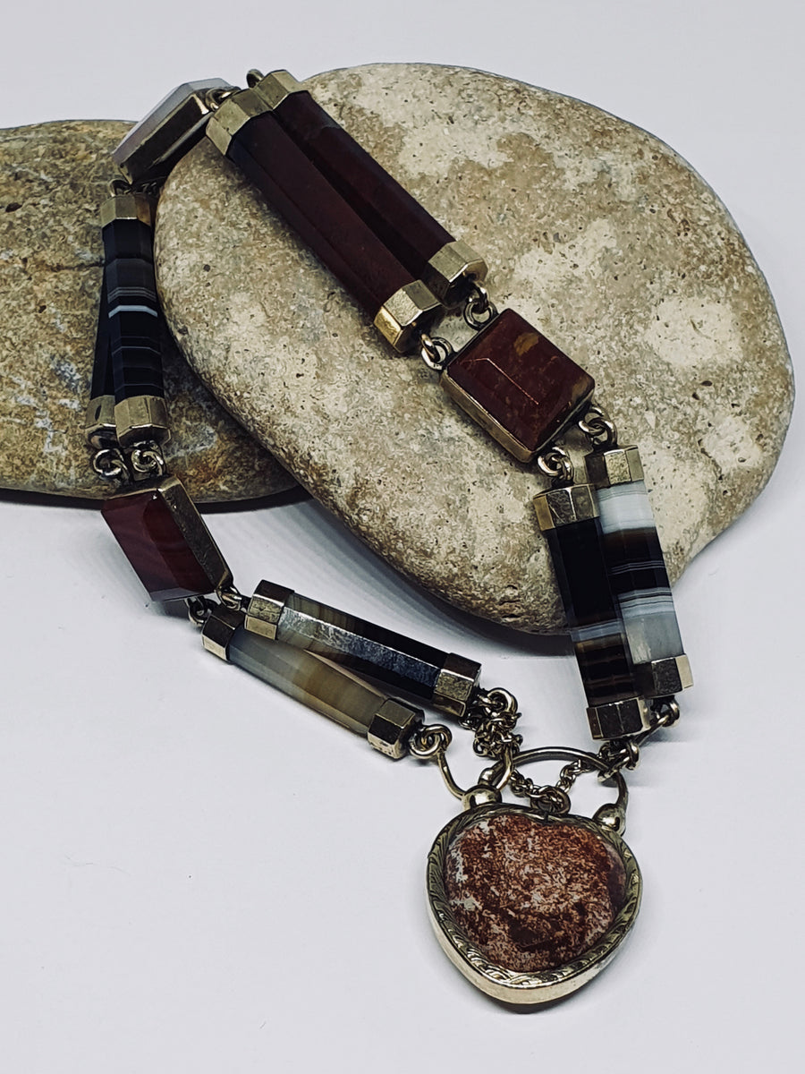 Victorian 9 carat gold Scottish Agate Bracelet